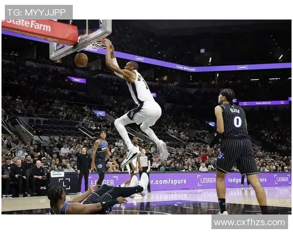 马刺与魔术2015至2016赛季精彩对决回顾与分析